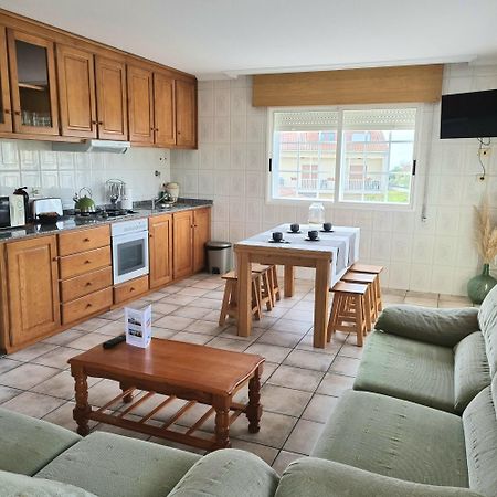 Apartamentos Turisticos Casa Sandra Sanxenxo Kamer foto