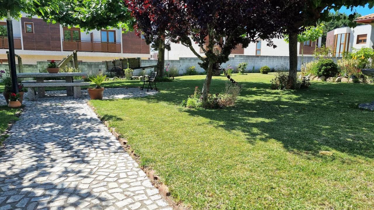 Apartamentos Turisticos Casa Sandra Sanxenxo Buitenkant foto